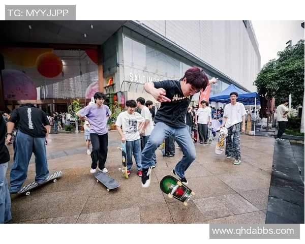 武汉滑板队包夹战术深度分析与实战应用探讨 武汉滑板队包夹战术深度分析与实战应用探讨