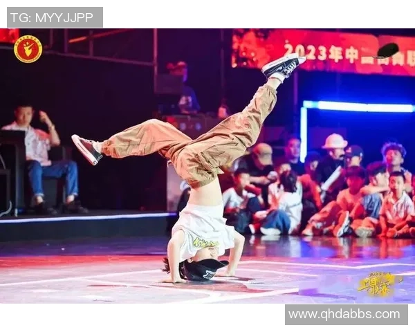 武汉街舞队与杭州街舞队的精彩对决与战术分析全景回顾 武汉街舞队与杭州街舞队的精彩对决与战术分析全景回顾